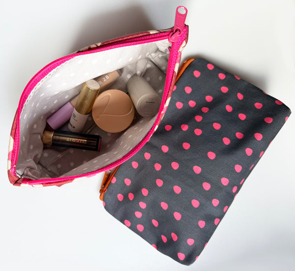 Canvas Daisy Zipper Pouch