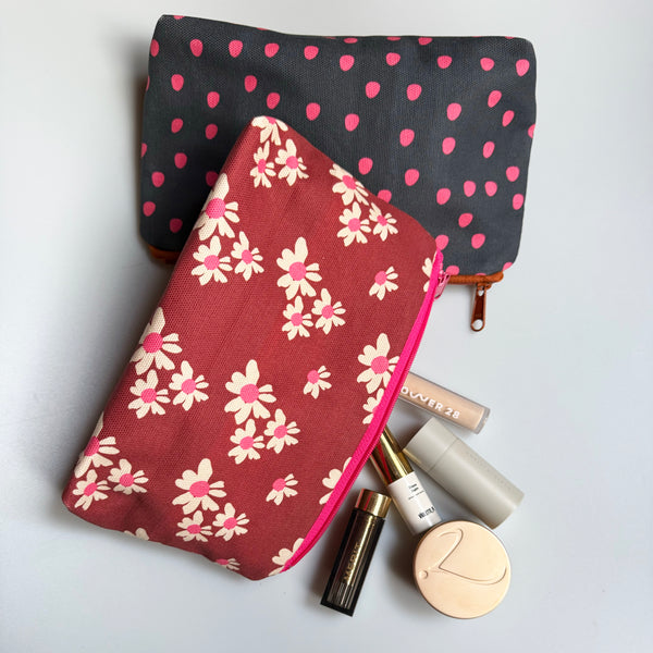 Canvas Daisy Zipper Pouch