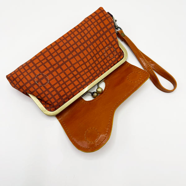 The Audrey Cross Body Clutch Burnt Orange + Caramel - Wavy Stripe