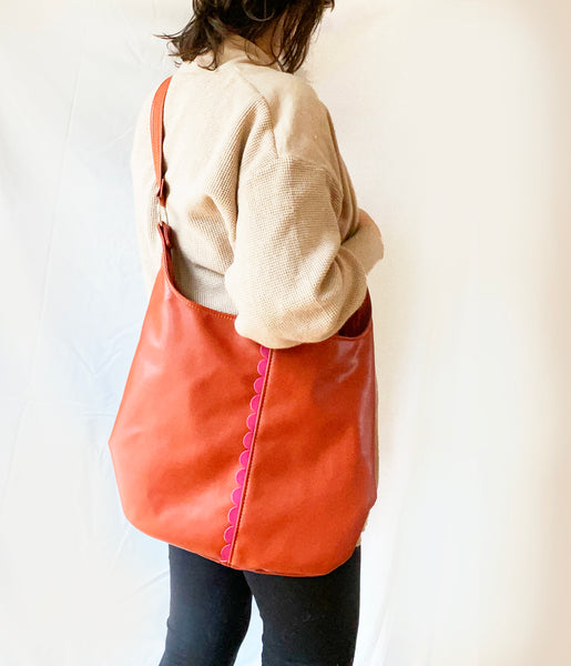 The Twyla Tote - Coral Tangerine