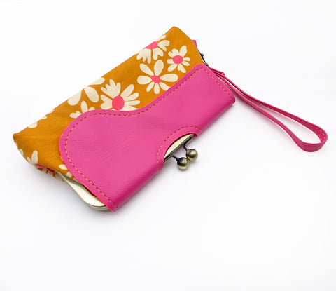 The Audrey Clutch Hot Pink Daisy